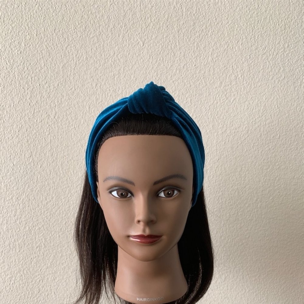 Velvet Knotted Style Headband